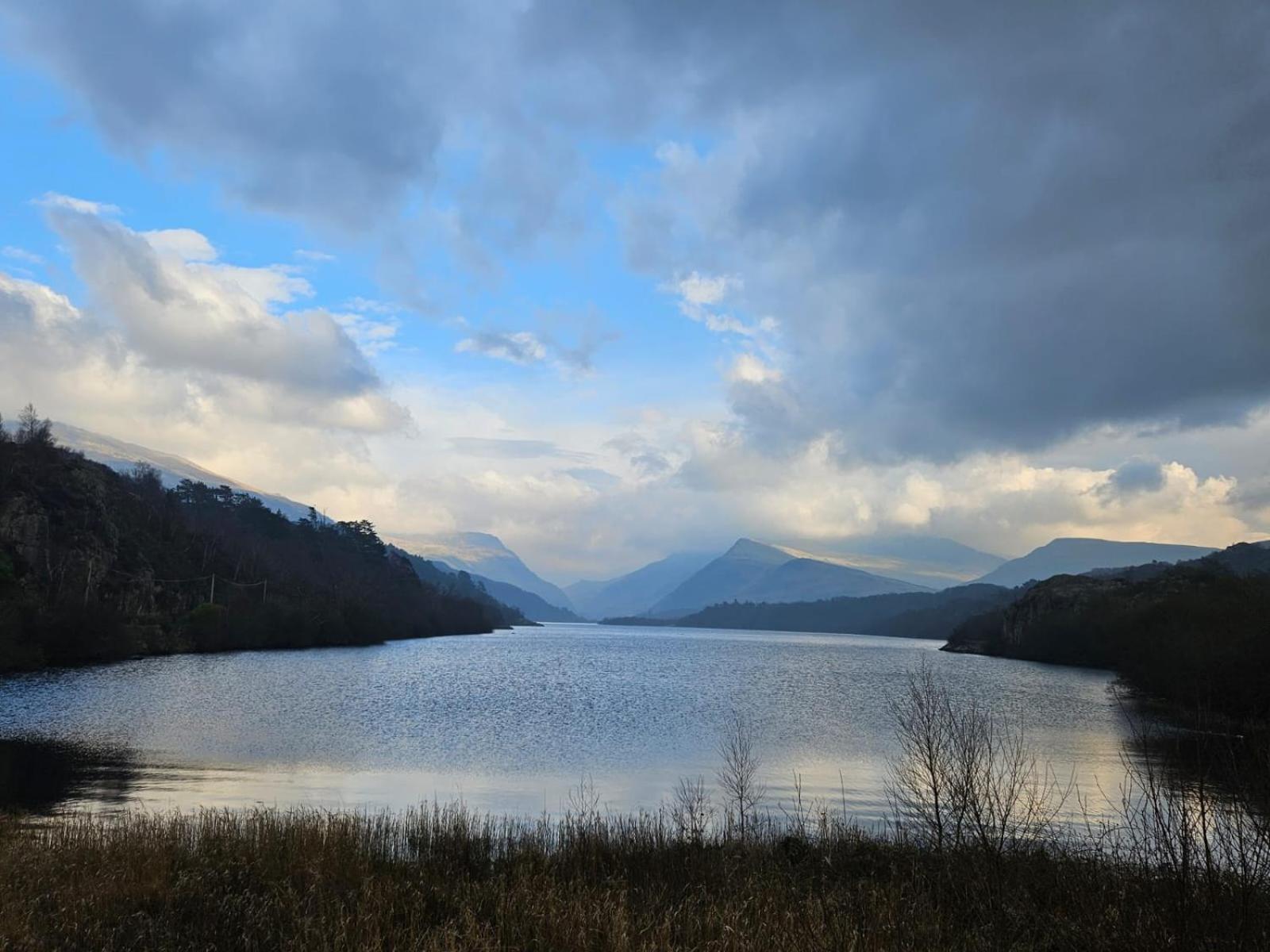 Tyddyn Perthi Farm Villa Llanberis Eksteriør billede