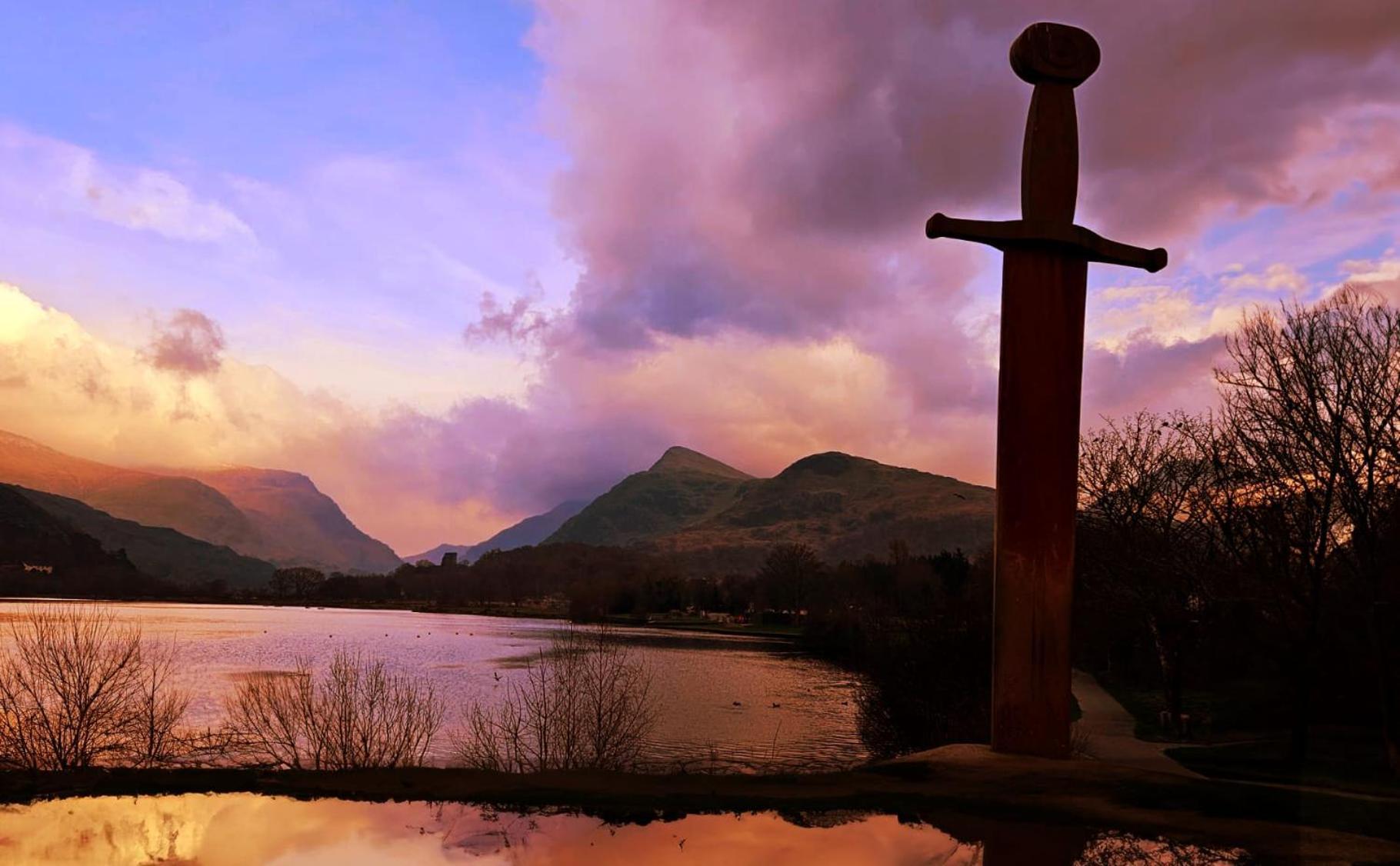 Tyddyn Perthi Farm Villa Llanberis Eksteriør billede